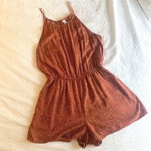 Old Navy Sleeveless romper size medium